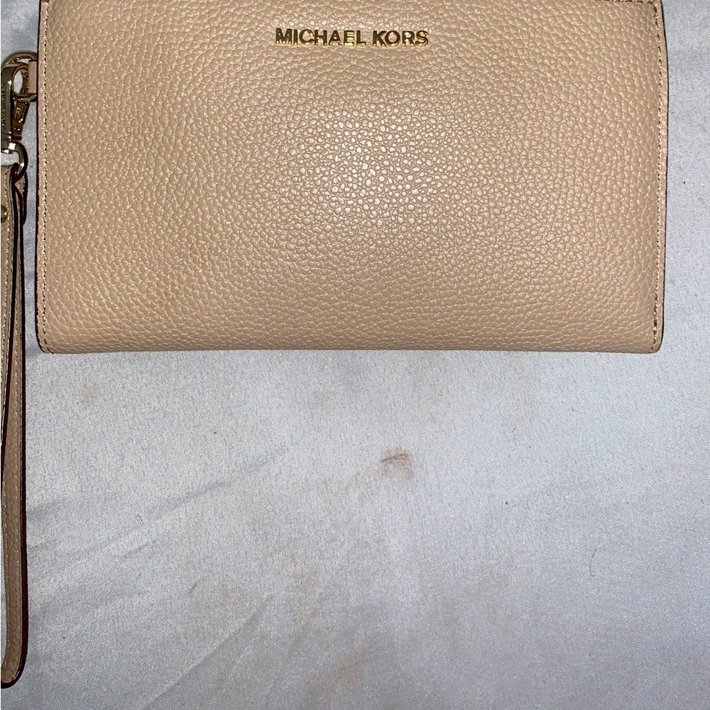 Michael Kors Wristlet Wallet